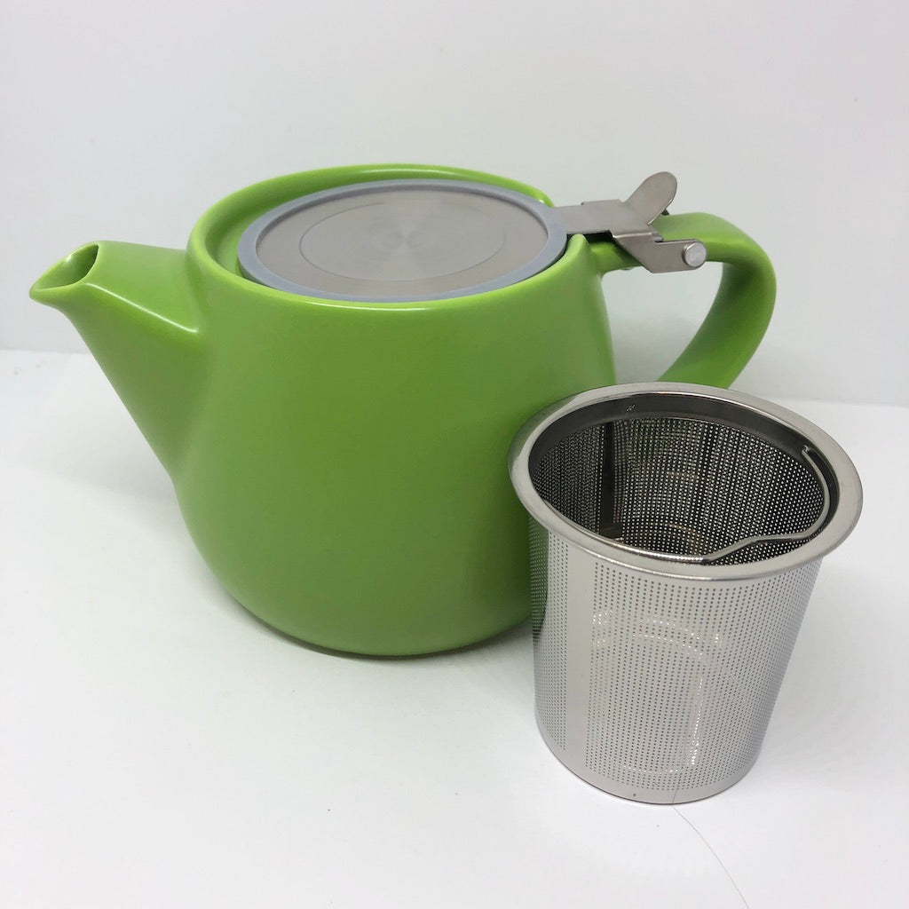 Pluto Porcelain Teapot 18 oz