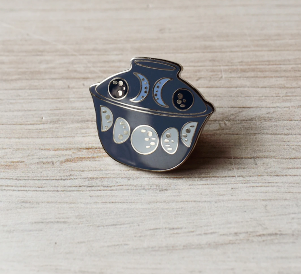 Blue Moon Gaiwan Enamel Pin